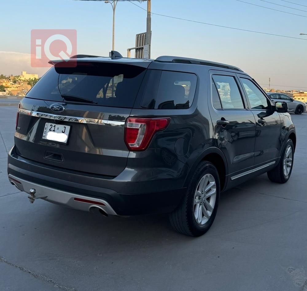 فۆرد ئێکسپلۆرەر